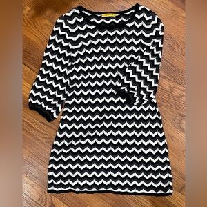 Alice + Olivia 3/4 Sleeve Knit Chevron A-Line Mini Dress Black White Women Small
